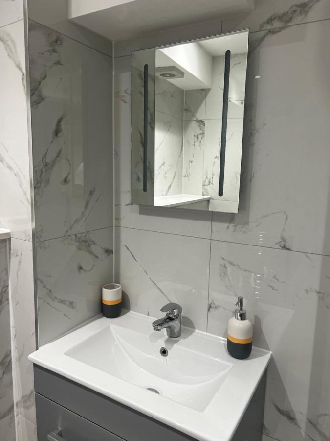 Flat In London Apartment Ngoại thất bức ảnh